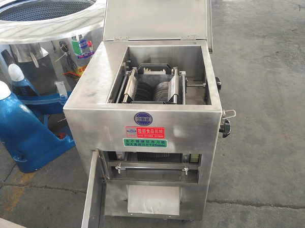 國產肉絲機